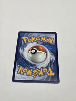 Pikachu V (Full Art) 170/185 SWSH04: Vivid Voltage - Pokemon Card - NM - Image 2