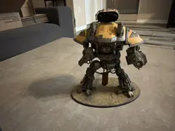 Games Workshop WH40K Imperial Knight Paladin Pro Painted - Image 3