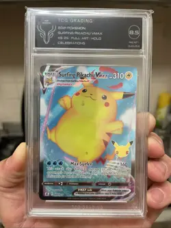 Surfing Pikachu VMAX 009/025 Celebrations Pokemon Card - NM/MINT FREE POSTAGE - Image 3