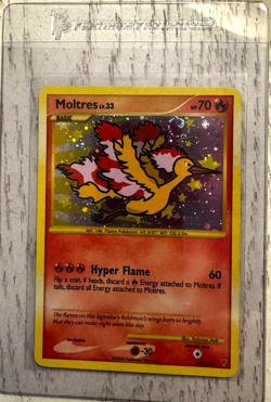 Moltres 149/147 Pokemon Supreme Victors Holo - Image 1