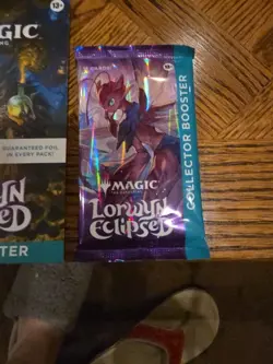 Magic: The Gathering Lorwyn Eclipsed Collector Booster Pack - Image 1