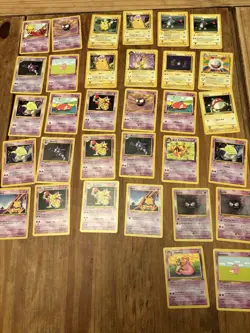 Pokemon TCG 200-250 Cards lot (various sets) PLUS 5 HOLOS - Image 5