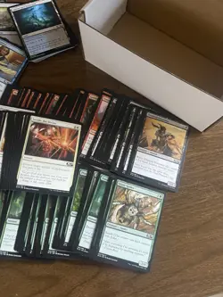 MTG M19 Core Bulk Lot 2lbs Of Cards All Colors NM/LP 400+ Cards - Image 3
