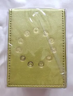 Pokemon Card 25th Anniversary Golden Box leather deck case & gloss deck shields - Image 4