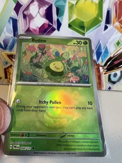 Budew 004/131 Common Poke Ball Reverse Holo - Pokemon Prismatic Evolutions NM - Image 1