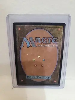 Roaming Throne (Borderless) The Lost Caverns of Ixalan Foil - Image 2