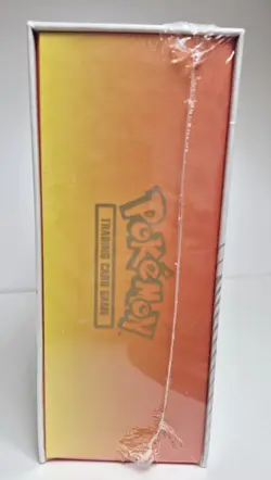 Pokemon TCG Sword and Shield Ultra Premium Collection Charizard Box 820650871115 - Image 3