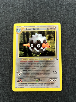Pokemon TCG Forretress 2/75 Neo Discovery Holo LP - Image 1