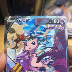 Pokemon TCG Mew V Ultra Rare Full Art Holo 251/264 Swsh08 Fusion Strike English - Image 2