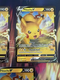 Pokemon TCG Pikachu V - Holo 043/185 Vivid Voltage NM Ultra Rare - Image 3