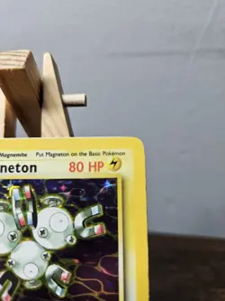 magneton 11/62 Fossil Set Rare Pokemon TCG HOLO - Image 3
