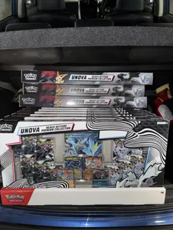 Pokemon TCG Black Bolt & White Flare Unova Heavy Hitters Premium Collection - Image 1