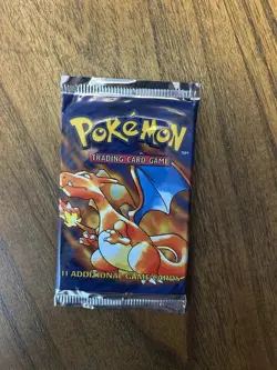 Wizards of the Coast Pokemon Base Set Booster Pack 742818061582 - Image 1
