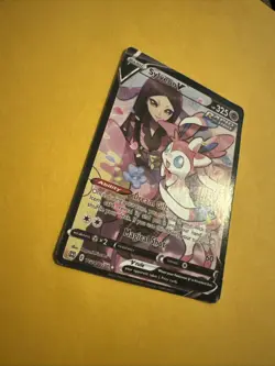 Pokemon TCG Sylveon V Trainer Gallery Full Art Card TG14/TG30 Brilliant Stars - Image 2