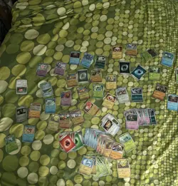 Pokemon 151 Bulk Cards - 31 Holo/Reverse & 93 Common/Uncommon - Image 1