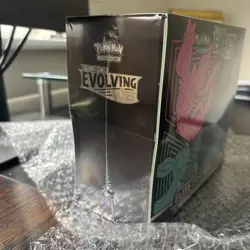 Pokemon TCG Evolving Skies Elite Trainer Box ETB New Sealed ✅ - Image 5