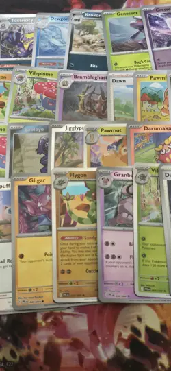 Pokemon TCG Phantasmal Flames Bulk x990 Cards Bundle - 690 Non Holo 100 Holo/Rev - Image 5