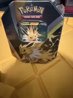 Pokemon Trading Card Game: Eevee Evolutions Tin - Booster Pack 820650809057 - Image 1