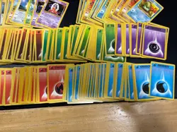 1999 WOTC Bundle Base & Jungle etc 833 Vintage Pokemon Cards - Image 5