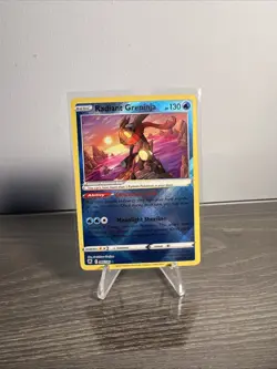 Radiant Greninja 046/189 Astral Radiance Pokemon - Image 1