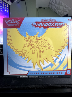 Pokemon Scarlet & Violet: Paradox Rift Elite Trainer Box Roaring Moon ETB Sealed 820650854163 - Image 1
