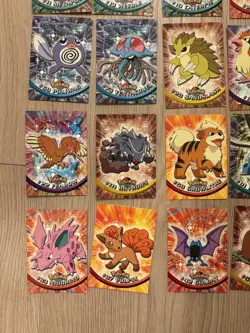 30 x Pokemon 1999 Topps Cards Black and Blue Logos - Image 4