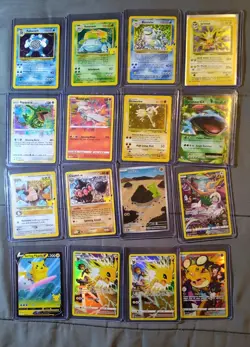 Pokemon TCG Card Lot. 170 Plus Cards. 20 Plus Jumbo Cards. Holo, Vmax, Vintage - Image 3