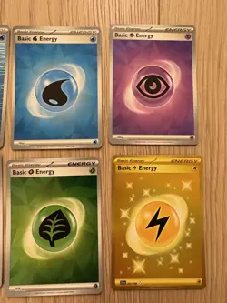 Pokemon TCG Assorted HOLO energy card bundle including rares - Image 3