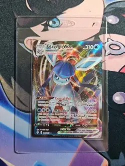 2021 Pokemon Glaceon VMAX Evolving Skies Rare Holo #41/203 Near Mint - Image 3