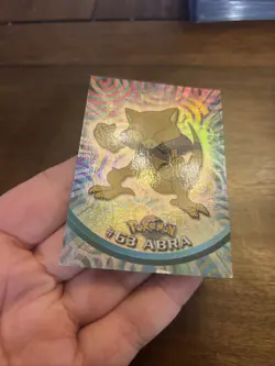 1999 Topps Pokemon TV Animation #63 Abra Rainbow Foil Black Logo - Image 5