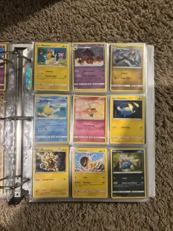 Large Pokemon Trading Card Lot 200+ Bulk Commons Uncommons - Image 1