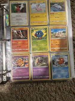 Large Pokemon Trading Card Lot 200+ Bulk Commons Uncommons - Image 2