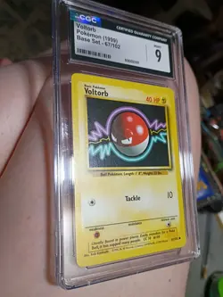 Pokemon PSA 9 MINT Voltorb 1st Edition Shadowless Base Set 1999 Card 67/102 - Image 1