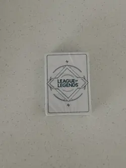 Lux Crownguard Riftbound Proving Grounds Exclusive Origins TCG Card NM - Image 2