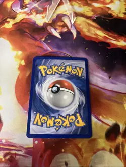 NM! Latias (8/113) EX Delta Species Stamped Reverse Holo Rare Pokemon Card! - Image 3