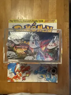 Pokemon Evolving Skies Booster Box 36 Packs MINT CONDITION IN ACRYLIC CASE - Image 5