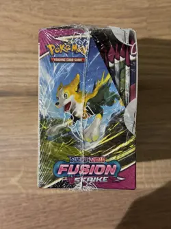 Pokemon TCG- Sword & Shield Fusion Strike - Factory Sealed Booster Box - Image 4