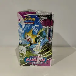 Pokemon TCG Factory Sealed Sword & Shield Fusion Strike Booster Box - Image 3