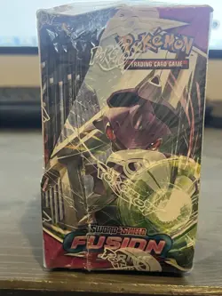 Pokemon TCG Sword & Shield Fusion Strike Booster Box Factory Sealed 36 Packs. - Image 3