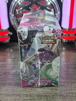 Pokemon - Sword & Shield Fusion Strike Booster Box - Factory Sealed - Image 2