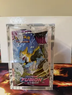 Pokemon TCG Sword & Shield Fusion Strike Booster Box Factory Sealed 36 Packs - Image 4