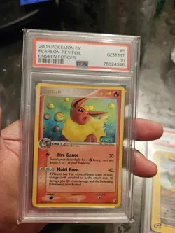 2005 POKEMON EX UNSEEN FORCES #5 FLAREON-REVERSE FOIL PSA 10 - Image 1