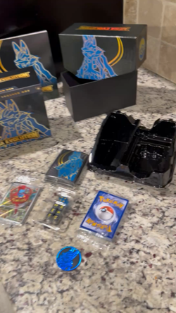 Pokemon Gardevoir/Lucario ETB Box w/contents Promo/dividers Coin Etc No PACKS - Image 2