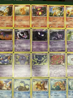 Pokemon TCG 120 Card Collection Lot Vintage WOTC Mixed MP-LP - Image 3