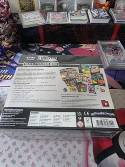Evolving Skies Elite Trainer Box Pokemon TCG - New Factory Sealed - Image 2