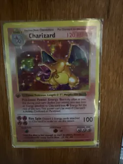Pokemon TCG Charizard Base Set 4/102 Holo 1999-2000 Wizards Base Set - Image 1