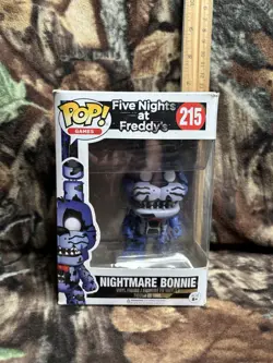 Funko Pop! Vinyl: Five Nights at Freddy's - Bonnie the Rabbit (Nightmare) #215 - Image 1