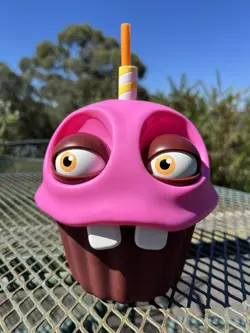 Five Nights At Freddy's FNAF 2 Cupcake Bottle Sipper - AMC Theater Exclusive - Image 2
