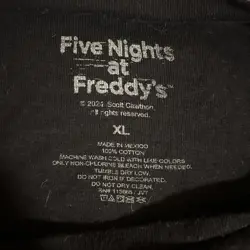 Five Nights At Freddy’s Graphic T-Shirt XL Black - Image 3