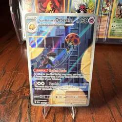 Pokemon Team Rocket's Orbeetle 198/182 Destined Rivals Illustration Rare Holo - Image 1